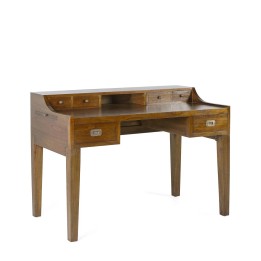 Bureau contemporain en bois, 6 tiroirs et 2 étagères.