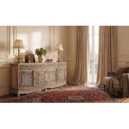 Buffet en bois massif signature contemporaine.