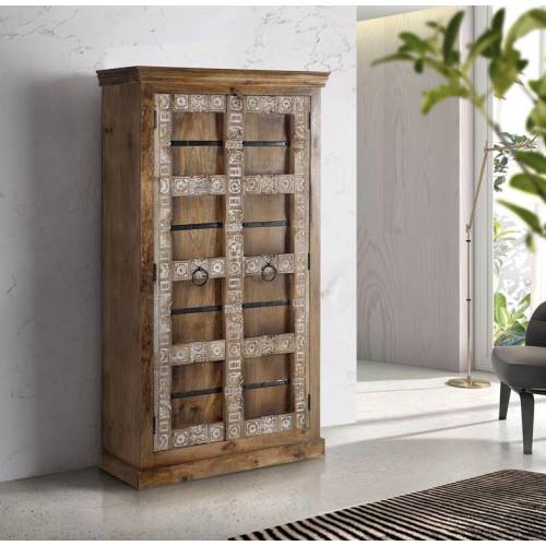ARMOIRE