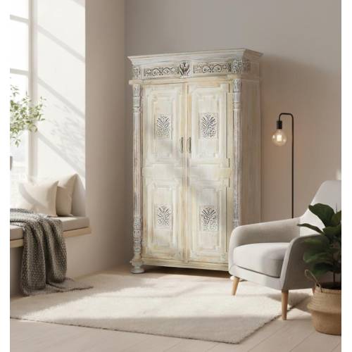 ARMOIRE