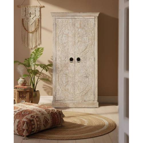 Armoire