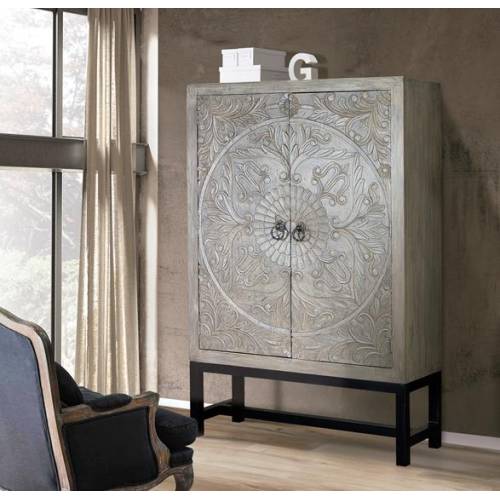 ARMOIRE