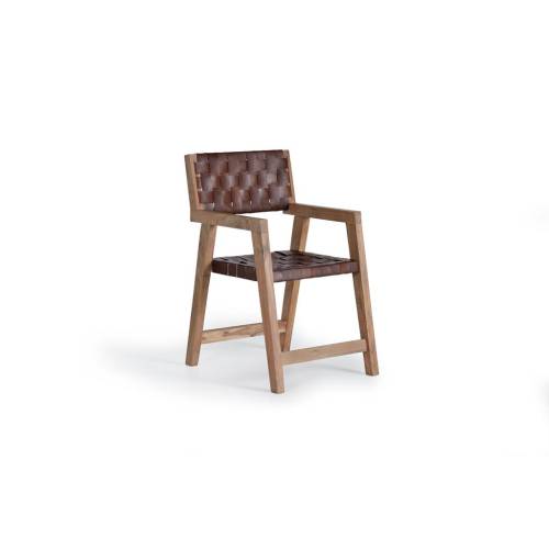 CHAISE