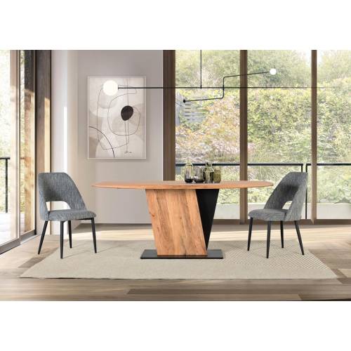TABLE À MANGER