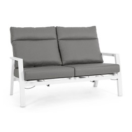 Ce canapé 2 places est un must-have pour votre terrasse ou votre