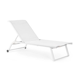 Bain de soleil en aluminium peint pour terrasse