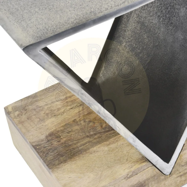 Table Basse Bois Triangle Géométrique