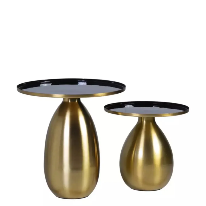 Table Bout Canapé en Bois pour un Salon Contemporain Chic