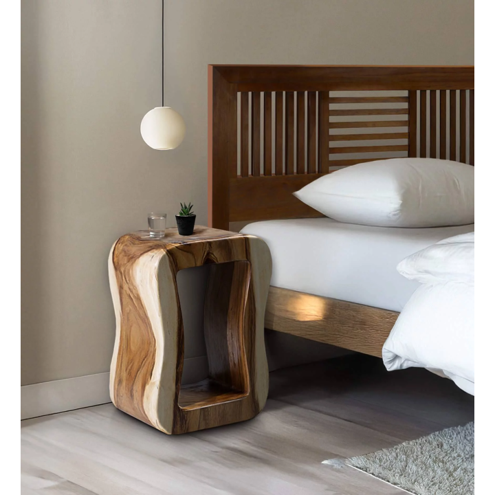 Table en bois de suar brut pour salon contemporain Cette table d'ap...